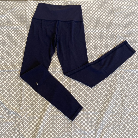 Ivivva by Lululemon leggings Youth size 12 - Picture 2 of 4